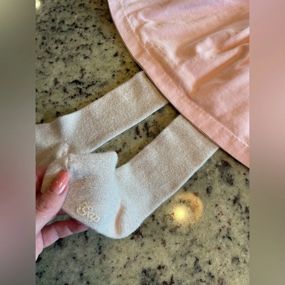 Baby gap Pink cotton Corduroy Dress with sparkle tights and genuine fur collar